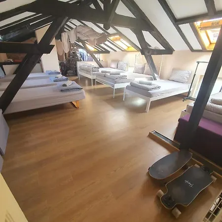 Single Bed Center Hostel *